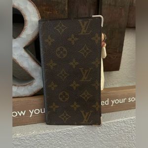 Vintage Louis Vuitton Monogram Bifold Long Wallet.